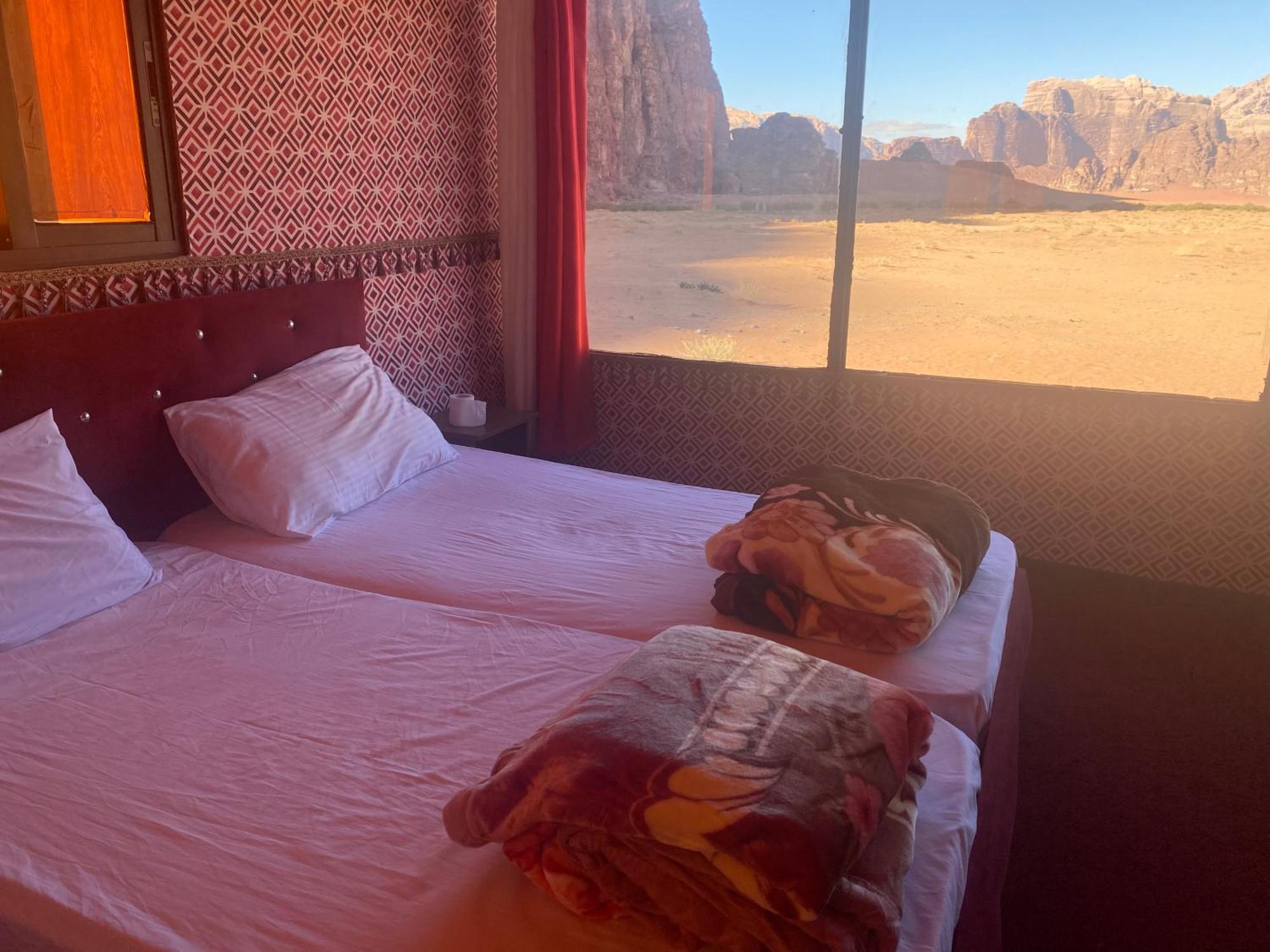 Wadi Rum Bedouin City Camp & Tours Exterior photo